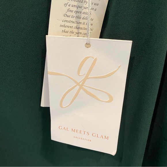 Great holiday classy romper! - Picture 5 of 5